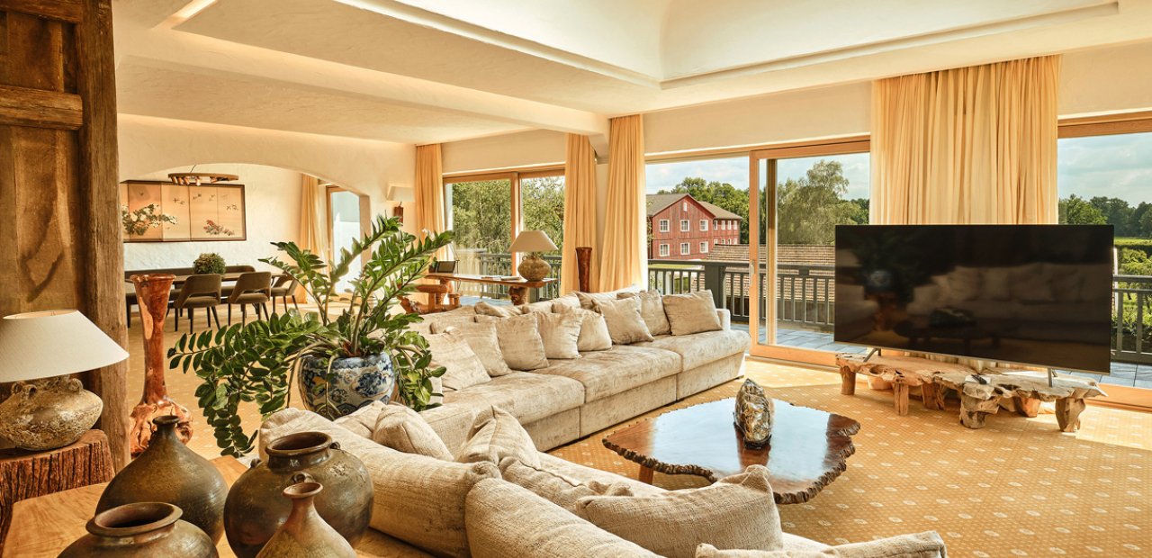 Besondere_Suite_1220x798_002.jpg